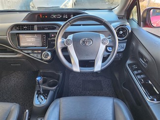 2016 Toyota Aqua - Thumbnail
