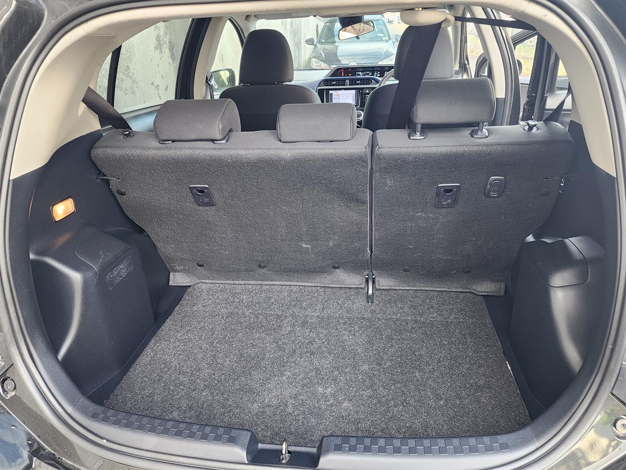 2016 Toyota Aqua
