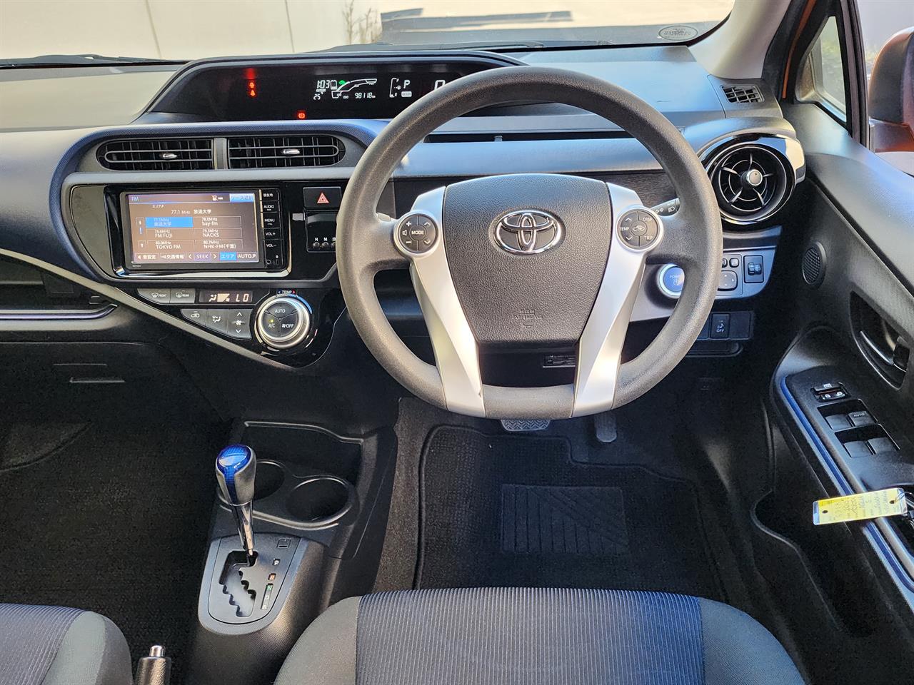 2015 Toyota Aqua